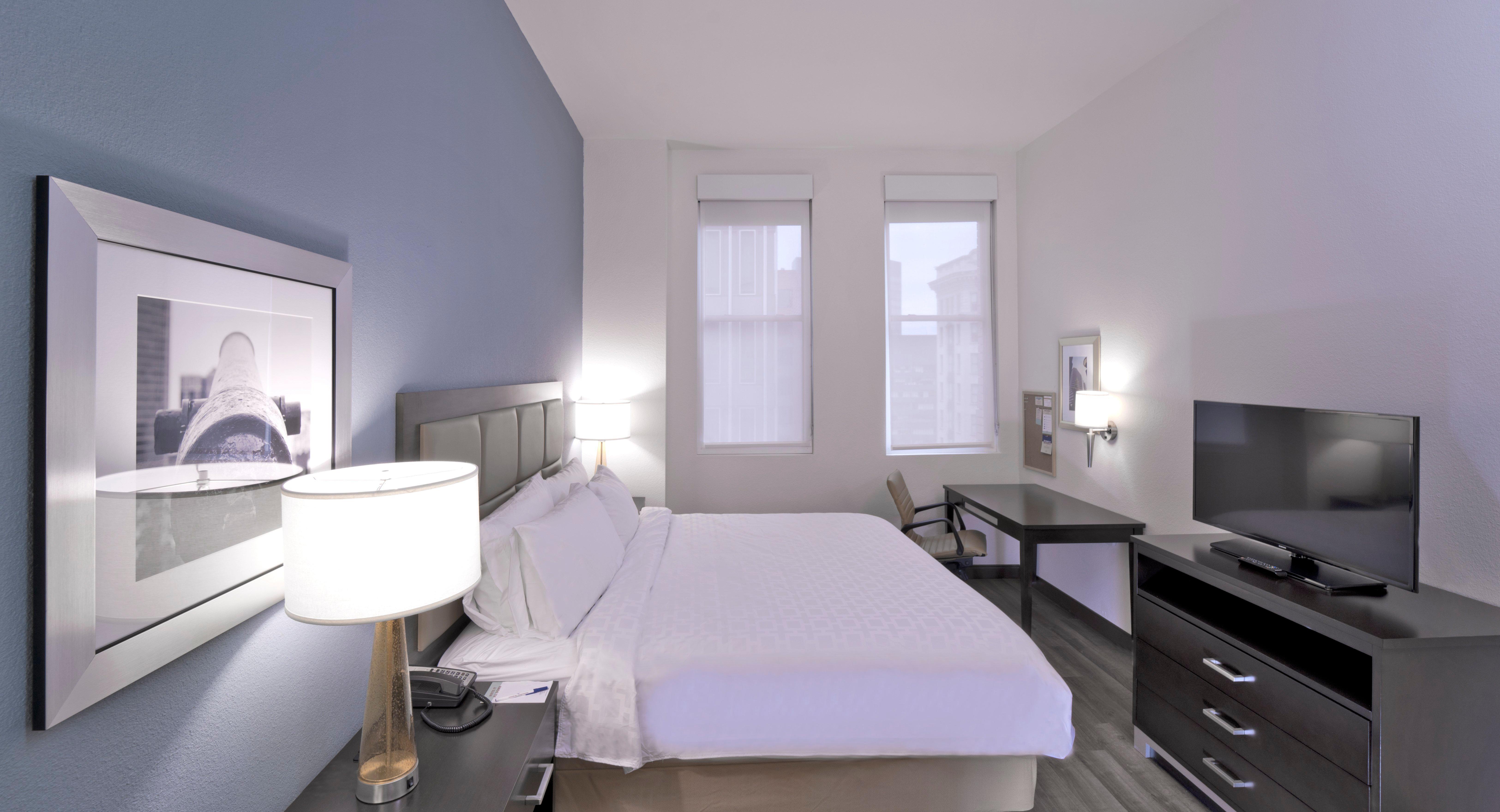 Candlewood Suites Baltimore - Inner Harbor By Ihg Exterior photo