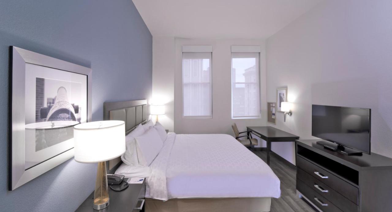 Candlewood Suites Baltimore - Inner Harbor By Ihg Exterior photo